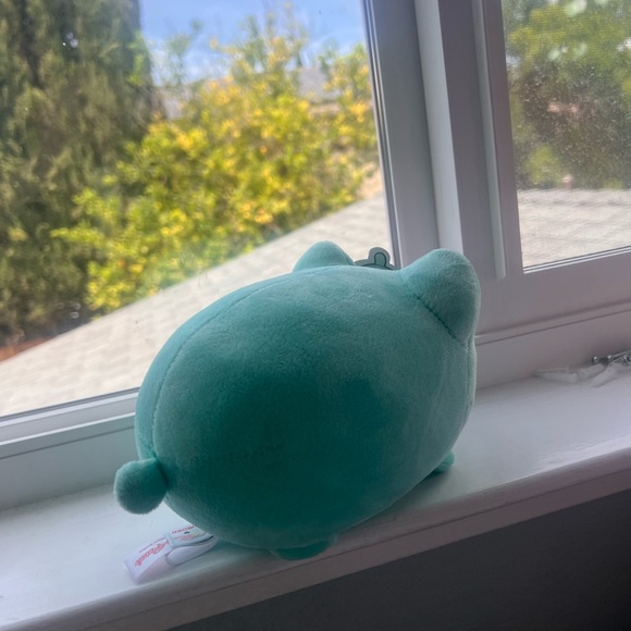 Mint Meowchi Plush (7 inch) - Picture 3 of 3